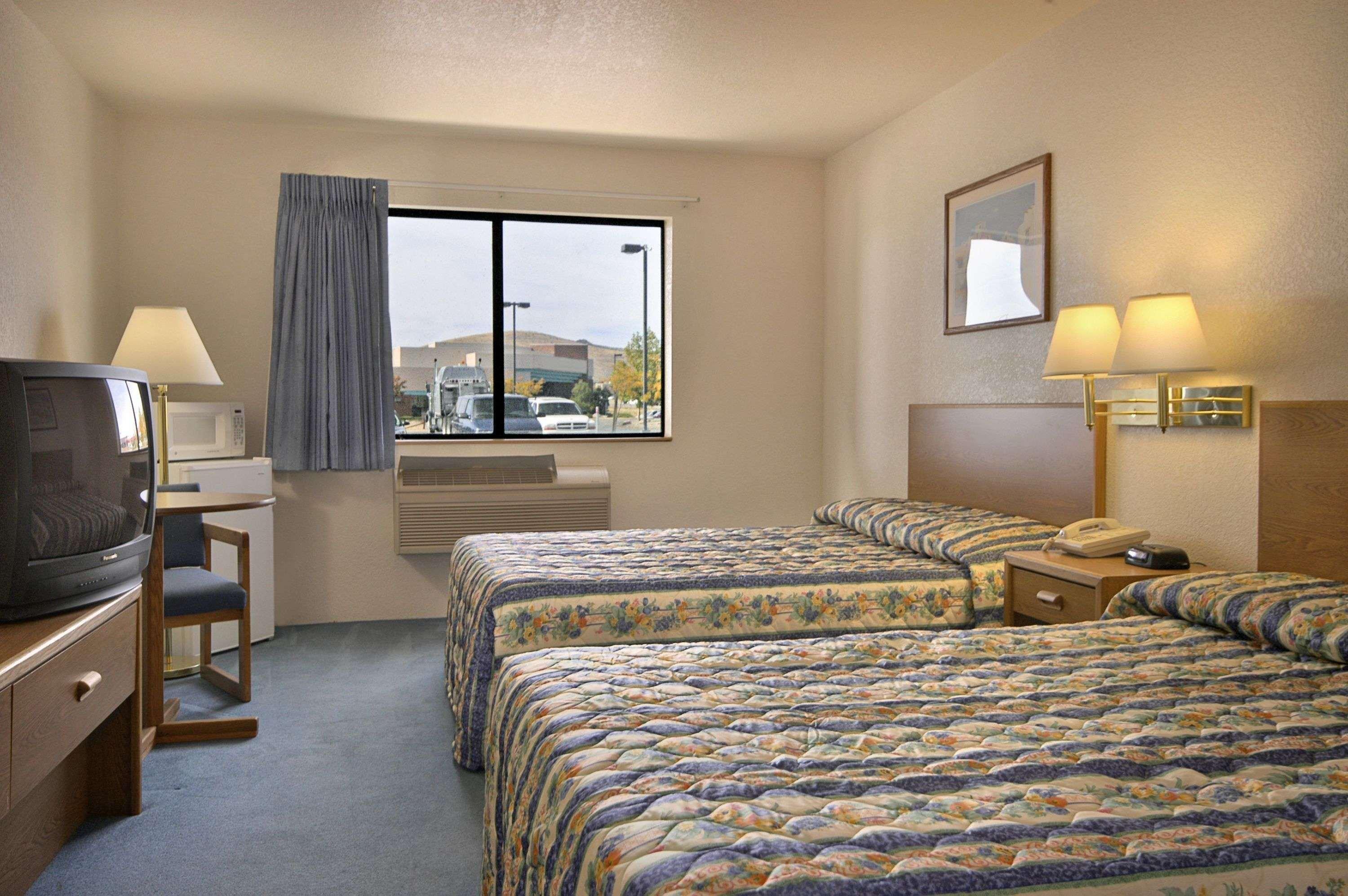 Clarion Pointe Prescott Valley Quarto foto